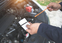 Ako správne kontrolovať hladinu motorového oleja