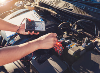 Batérii v aute škodí vysoká i nízka teplota - čo s tým?